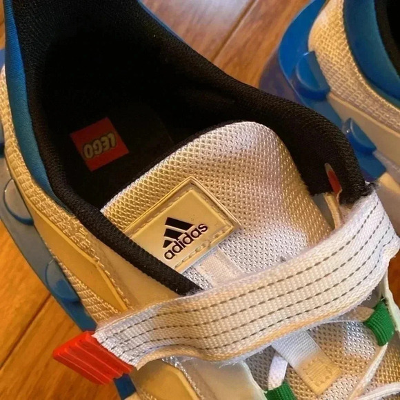Adidas Lego sneakers Big Kid size 6 great condition - Picture 2 of 7